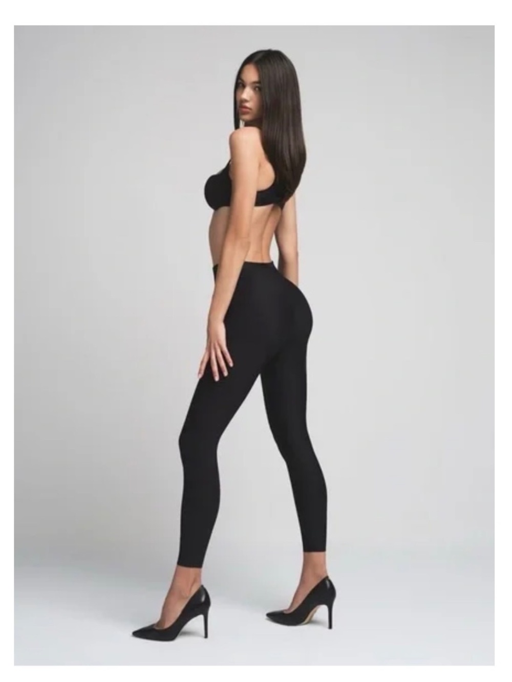 SKIMS Body Butt Lifting Leggings – Onyx (New With Tags)